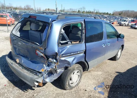 1998 Toyota Sienna Le from USA, damaged, VIN 4T3ZF13C6WU078675